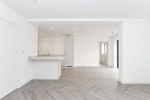 Photo 13- click for photo gallery